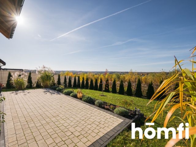 Rodzinny dom w spokojnej okolicy z pięknym widokiem - Dom - Sprzedaż - Krakowski, Michałowice / Masłomiąca