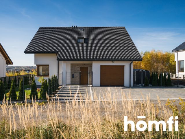 Spacious Home in a Peaceful Area, Move-In Ready - House - Sale - Krakowski, Michałowice / Masłomiąca