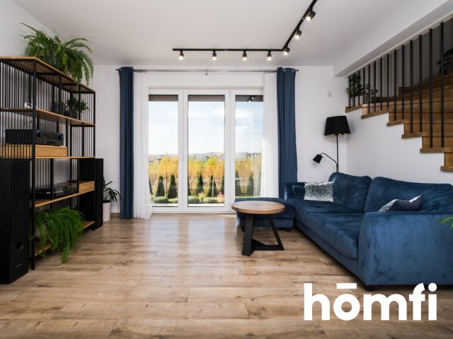 Przestronny dom w spokojnej okolicy, gotowy do wprowadzenia - Dom - Sprzedaż - Krakowski, Michałowice / Masłomiąca