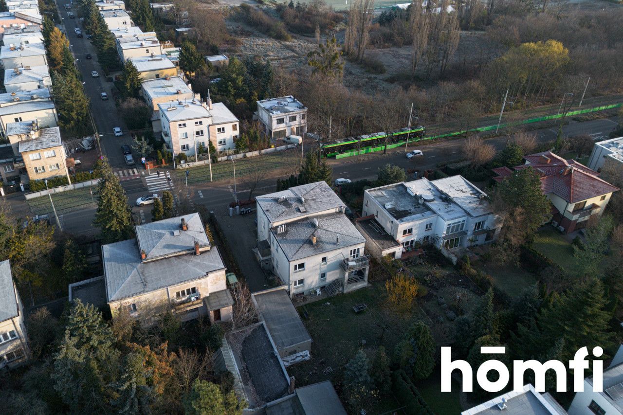 URBAN VILLA ON WINOGRADY STREET IN POZNAŃ - Дім - Продаж - Poznań