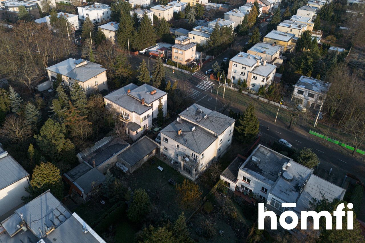 URBAN VILLA ON WINOGRADY STREET IN POZNAŃ - Дім - Продаж - Poznań