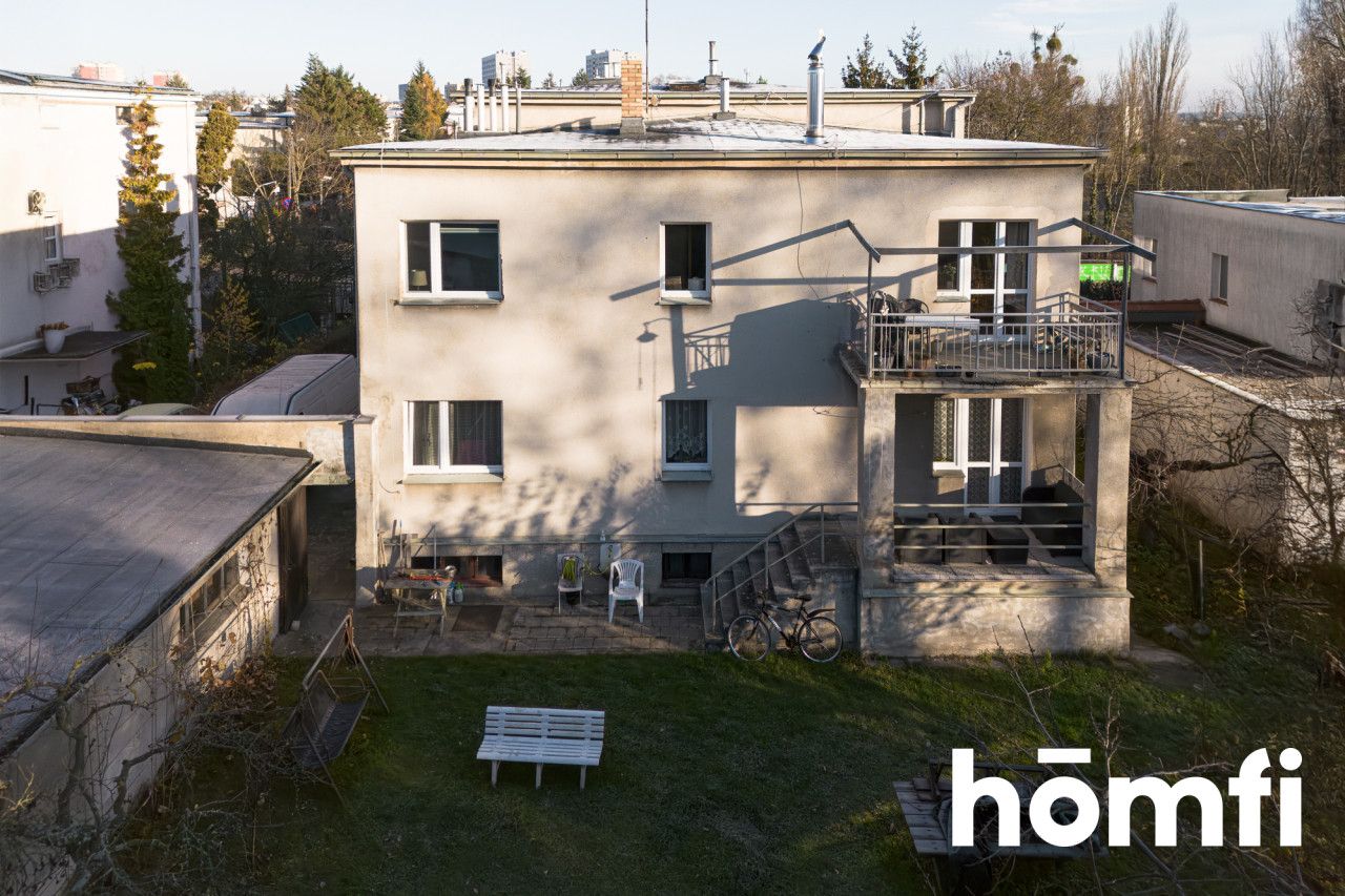 URBAN VILLA ON WINOGRADY STREET IN POZNAŃ - Дім - Продаж - Poznań