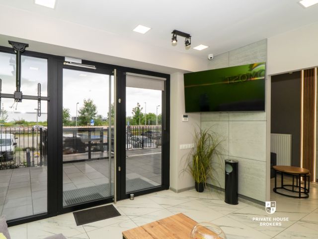 Commercial space for rent Nowohucka street 40 sqm - Commercial premises - Rent - Kraków, Nowa Huta