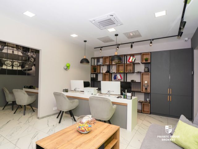 Commercial space for rent Nowohucka street 40 sqm - Commercial premises - Rent - Kraków, Nowa Huta