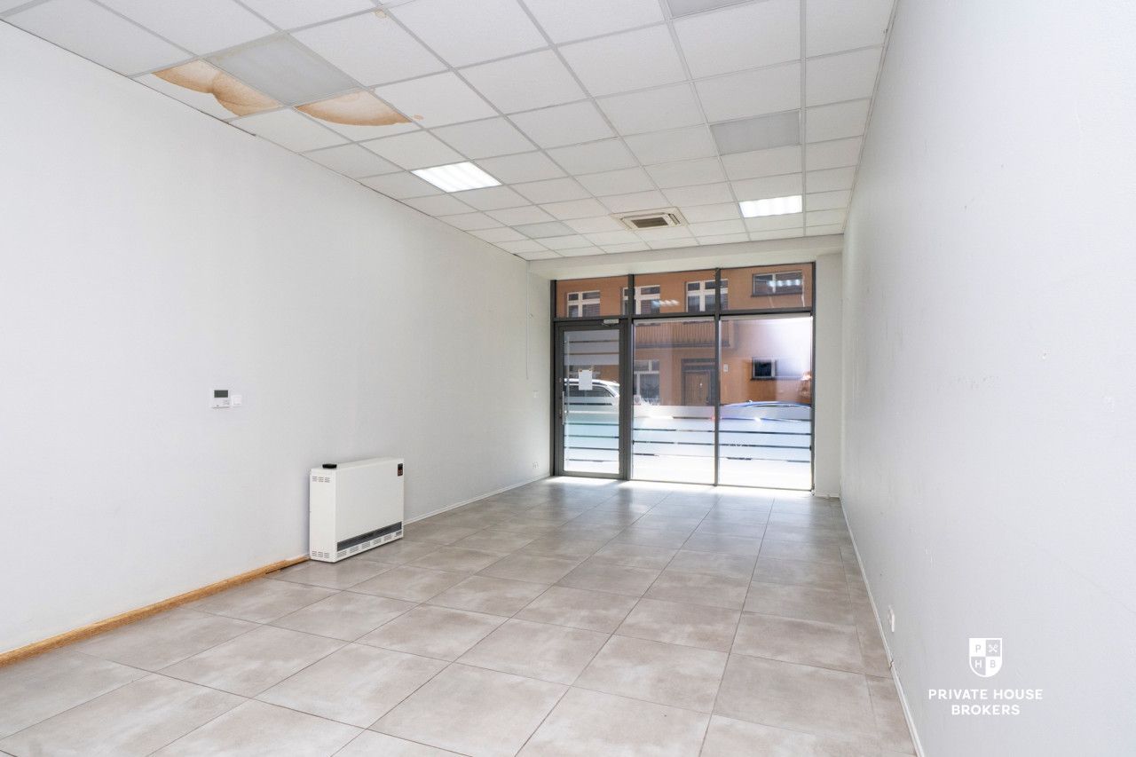 Nadwiślańska lokal handlowo- usługowy 51 mkw - Lokal użytkowy - Wynajem - Kraków, Podgórze