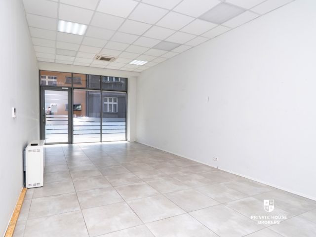 Nadwiślańska lokal handlowo- usługowy 51 mkw - Lokal użytkowy - Wynajem - Kraków, Podgórze