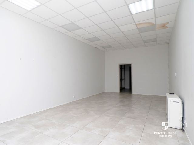 Nadwiślańska lokal handlowo- usługowy 51 mkw - Lokal użytkowy - Wynajem - Kraków, Podgórze