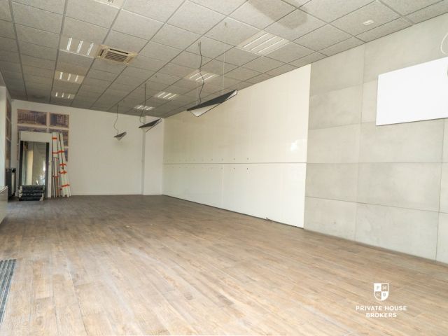 Commercial space for rent Krasickiego street 57 sqm - Commercial premises - Rent - Kraków, Podgórze