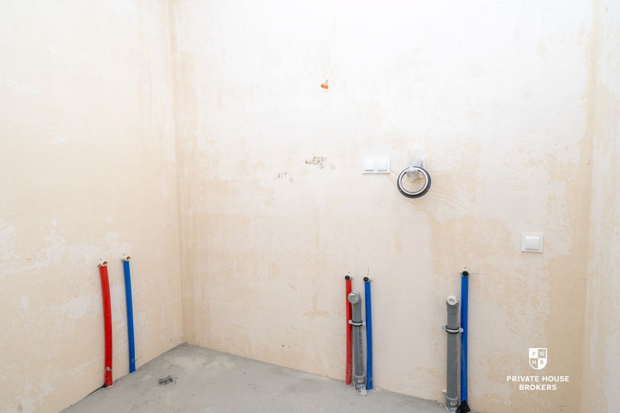 Commercial space for rent Wybickiego street 139 sqm - Commercial premises - Rent - Kraków, Krowodrza