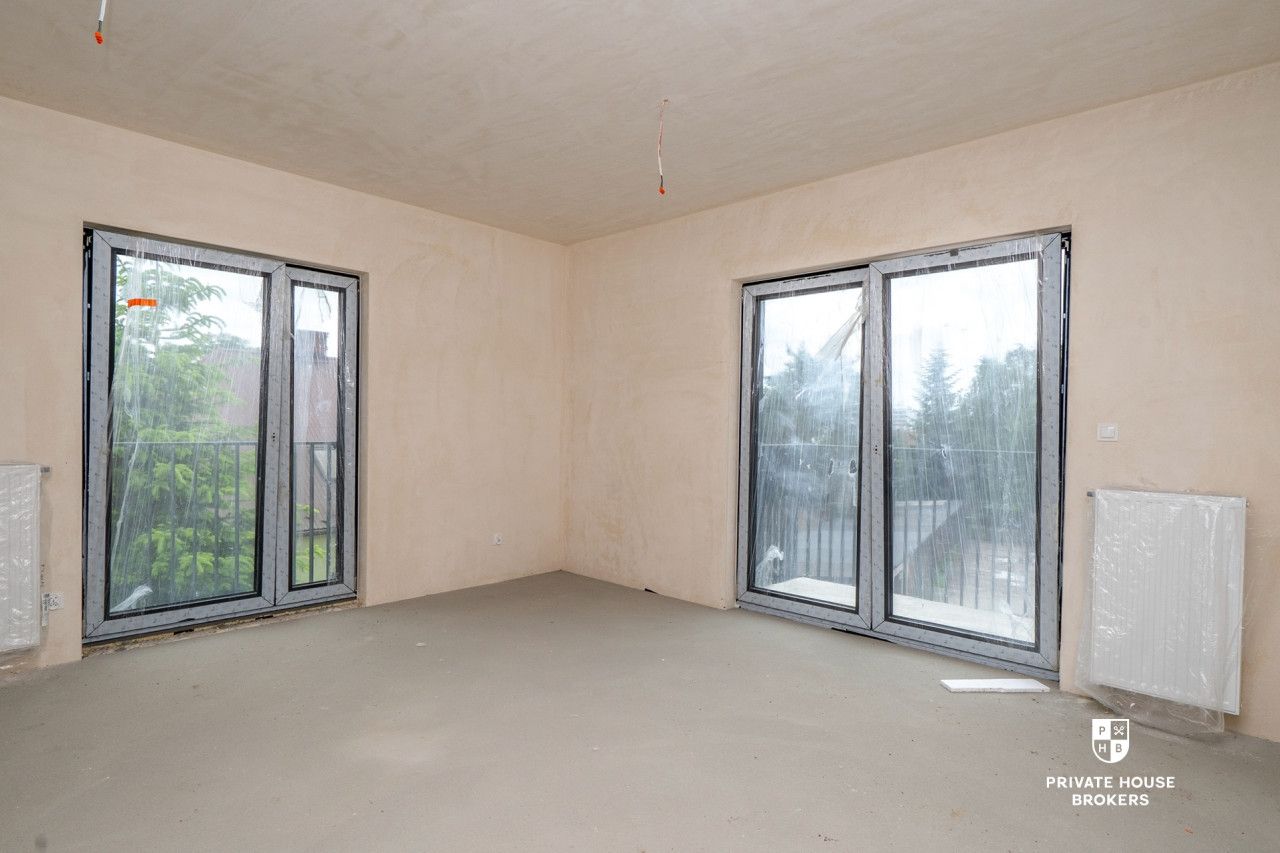 Commercial space for rent Wybickiego street 139 sqm - Commercial premises - Rent - Kraków, Krowodrza