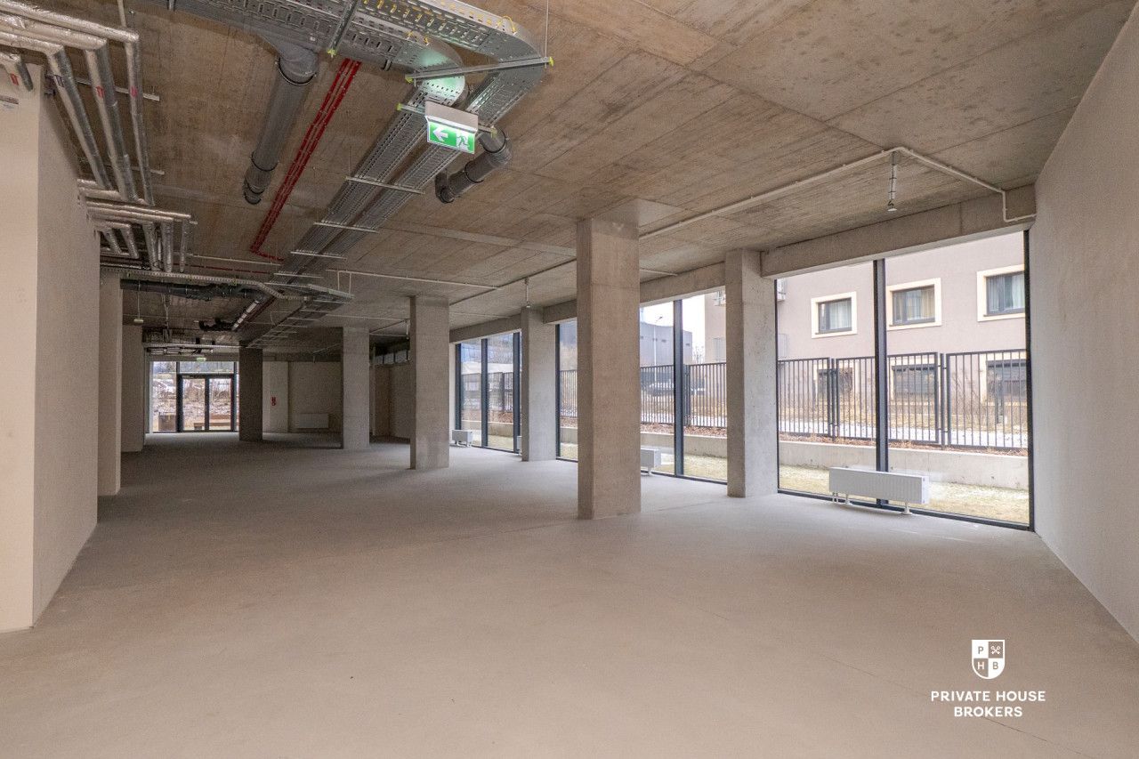 Commercial space Rydlówka strepet 511 sqm - Commercial premises - Rent - Kraków, Podgórze