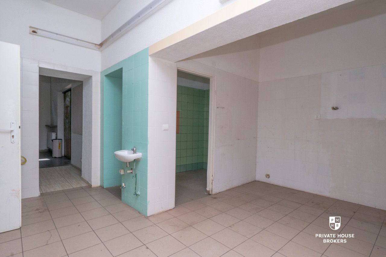 Commercial space for rent Długosza street 69 sqm - Commercial premises - Rent - Kraków, Podgórze