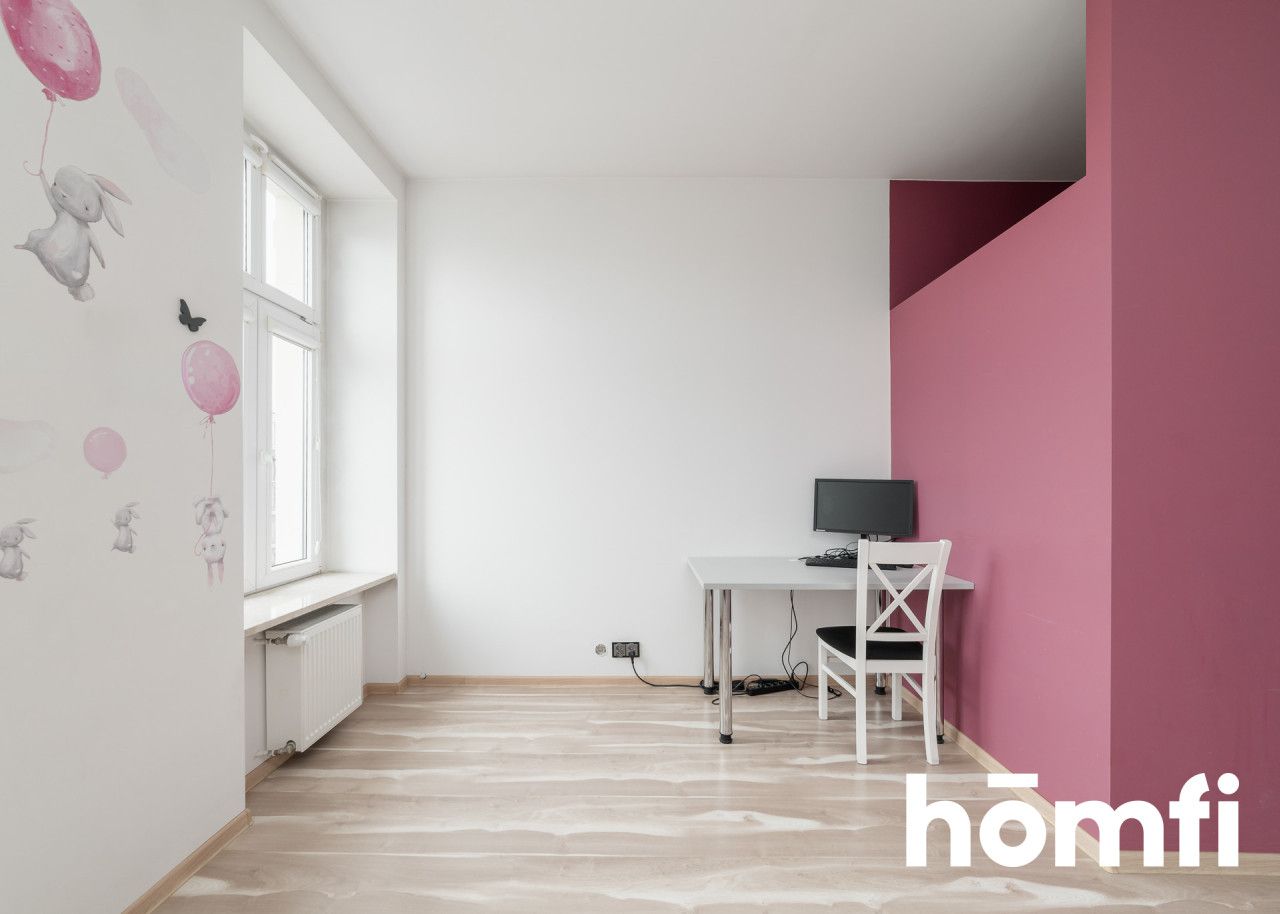 Pełen światła apartament w odrestaurowanej kamienicy - dwa balkony, piwnice, parking - Mieszkanie - Sprzedaż - Łódź, Polesie