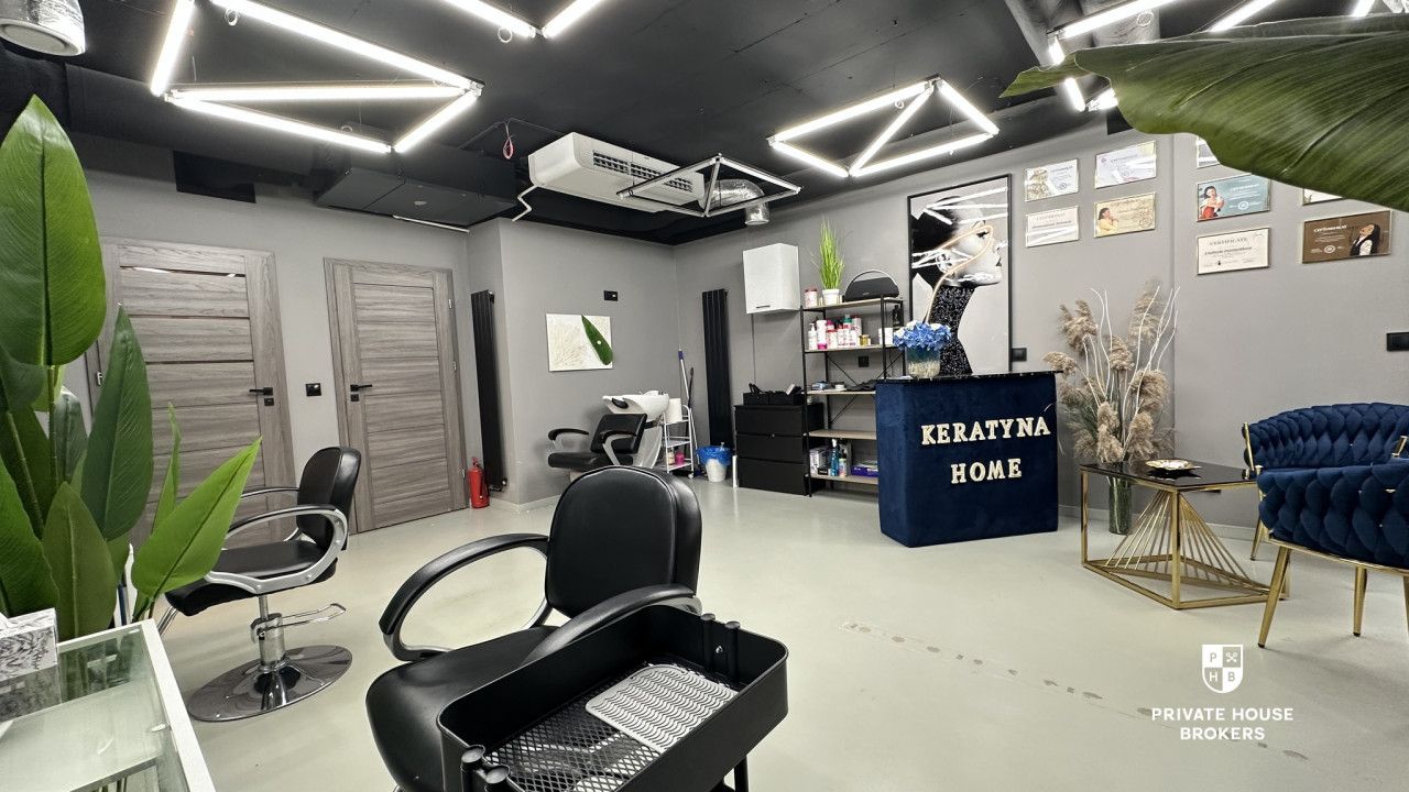 Lokal z witryną o powierzchni 97.4 m2, ul. Daszyńskiego/ Grzegórzecka - Lokal użytkowy - Wynajem - Kraków, Śródmieście / Grzegórzki