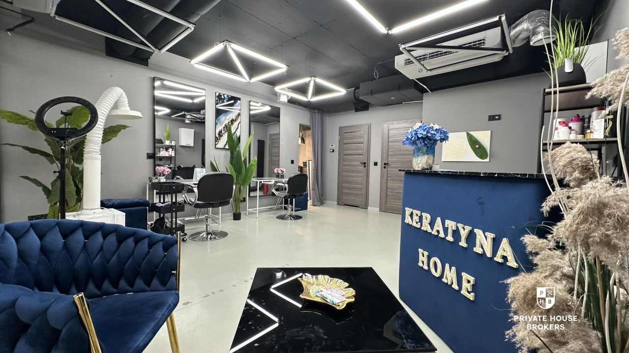 Lokal z witryną o powierzchni 97.4 m2, ul. Daszyńskiego/ Grzegórzecka - Lokal użytkowy - Wynajem - Kraków, Śródmieście / Grzegórzki