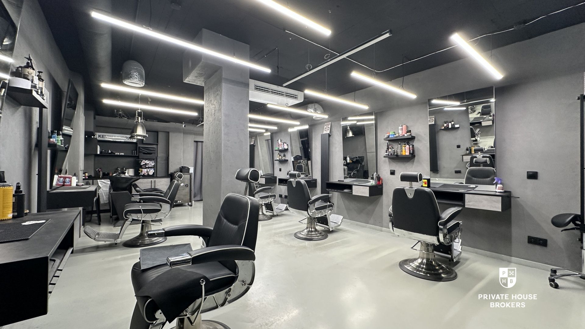 Lokal z witryną o powierzchni 97.4 m2, ul. Daszyńskiego/ Grzegórzecka - Lokal użytkowy - Wynajem - Kraków, Śródmieście / Grzegórzki