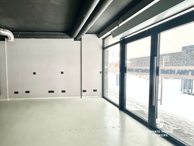 Open space premises with an area of ​​97.4 m2, Daszyńskiego/ Grzegórzecka Street - Commercial premises - Rent - Kraków, Śródmieście / Grzegórzki