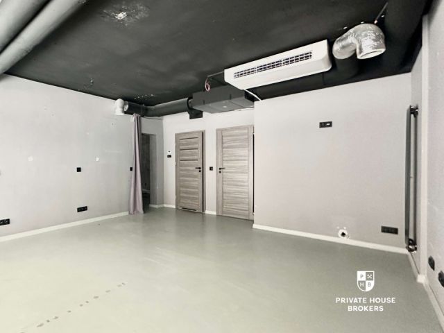 Open space premises with an area of ​​97.4 m2, Daszyńskiego/ Grzegórzecka Street - Commercial premises - Rent - Kraków, Śródmieście / Grzegórzki