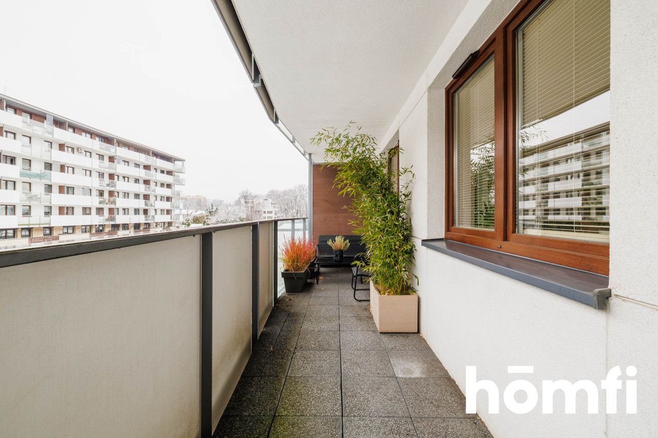 Gotowe do zamieszkania od zaraz! 3 pokoje z garażem i świetną komunikacją - Mieszkanie - Sprzedaż - Kraków, Nowa Huta / Czyżyny