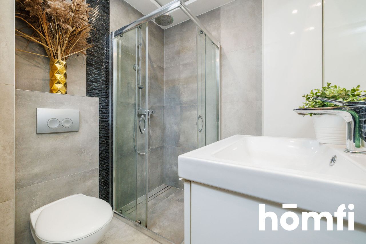 Gotowe do zamieszkania od zaraz! 3 pokoje z garażem i świetną komunikacją - Mieszkanie - Sprzedaż - Kraków, Nowa Huta / Czyżyny