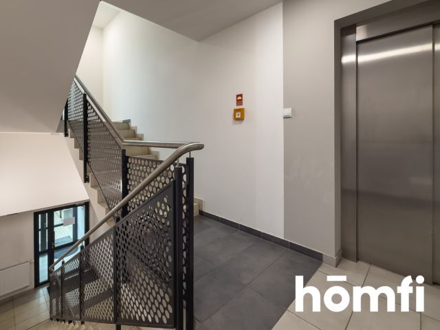 Gotowe do zamieszkania od zaraz! 3 pokoje z garażem i świetną komunikacją - Mieszkanie - Sprzedaż - Kraków, Nowa Huta / Czyżyny