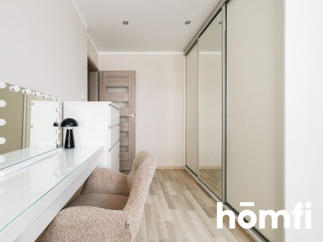 Gotowe do zamieszkania od zaraz! 3 pokoje z garażem i świetną komunikacją - Mieszkanie - Sprzedaż - Kraków, Nowa Huta / Czyżyny