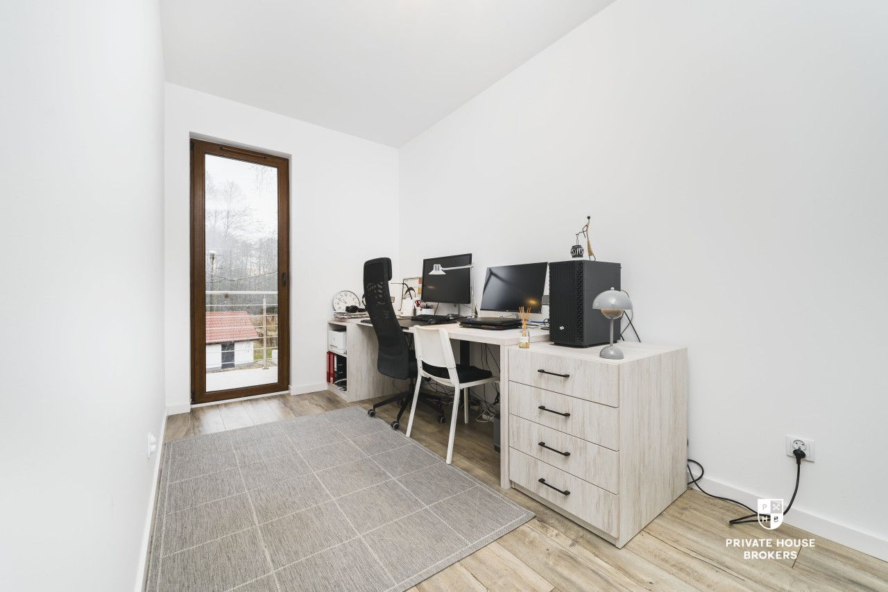 Funkcjonalne mieszkanie na trzech poziomach o powierzchni 117 m2 z wyjściem na prywatny ogród - Mieszkanie - Sprzedaż - Kraków, Podgórze / Swoszowice