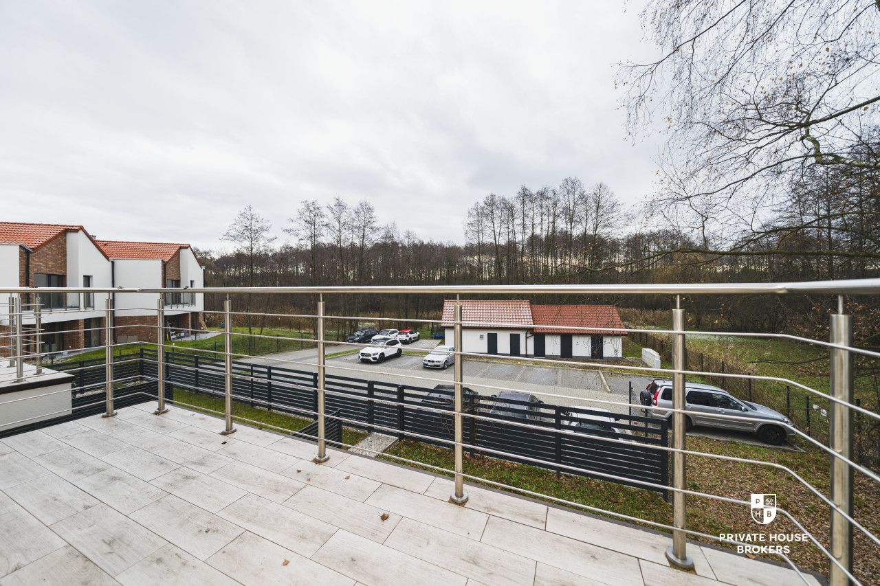 Funkcjonalne mieszkanie na trzech poziomach o powierzchni 117 m2 z wyjściem na prywatny ogród - Mieszkanie - Sprzedaż - Kraków, Podgórze / Swoszowice