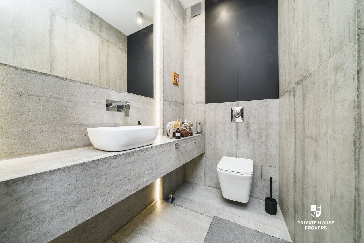 Funkcjonalne mieszkanie na trzech poziomach o powierzchni 117 m2 z wyjściem na prywatny ogród - Mieszkanie - Sprzedaż - Kraków, Podgórze / Swoszowice