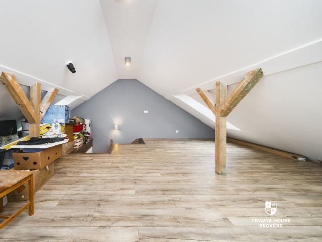 Funkcjonalne mieszkanie na trzech poziomach o powierzchni 117 m2 z wyjściem na prywatny ogród - Mieszkanie - Sprzedaż - Kraków, Podgórze / Swoszowice