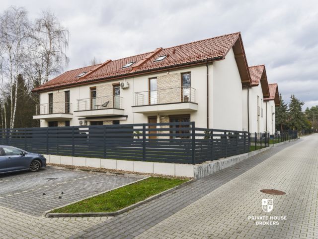 Funkcjonalne mieszkanie na trzech poziomach o powierzchni 117 m2 z wyjściem na prywatny ogród - Mieszkanie - Sprzedaż - Kraków, Podgórze / Swoszowice