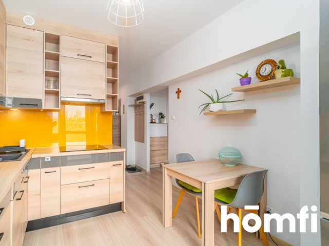 3-room apartment, Jana Pawła II Housing Estate, large balcony - Квартира - Продаж - Nowy Sącz, Kaduk