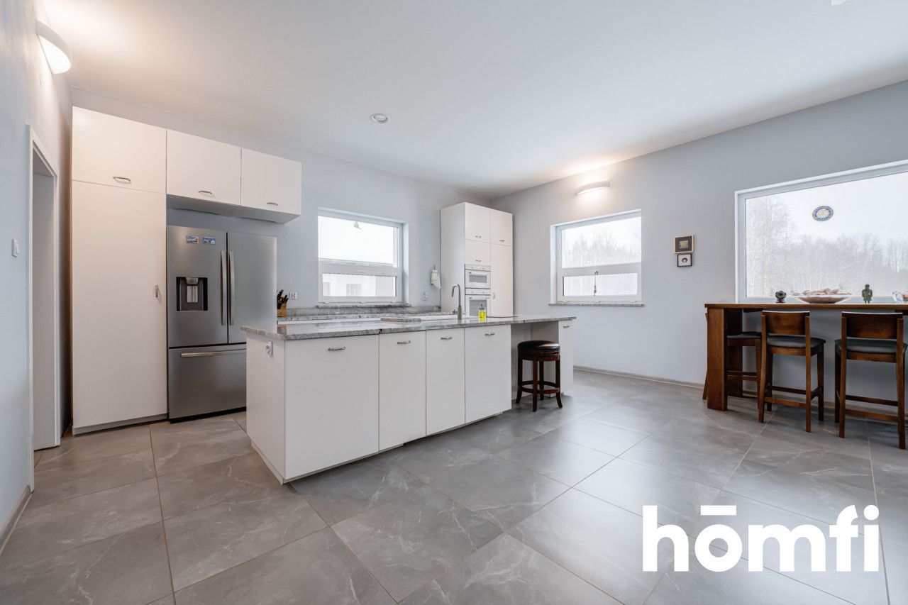 Exceptional Estate with Space for an Equestrian Center - Дім - Продаж - Przysuski, Wieniawa / Koryciska