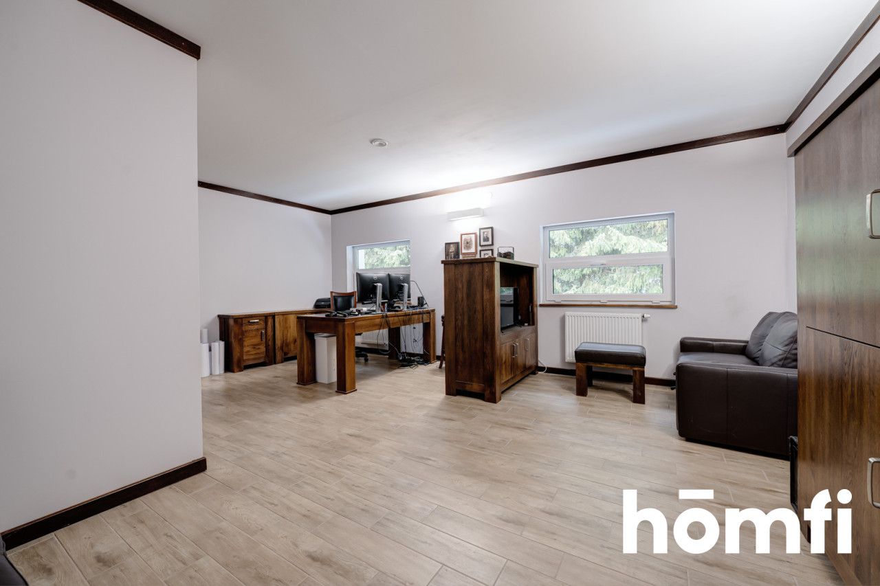 Exceptional Estate with Space for an Equestrian Center - Дім - Продаж - Przysuski, Wieniawa / Koryciska