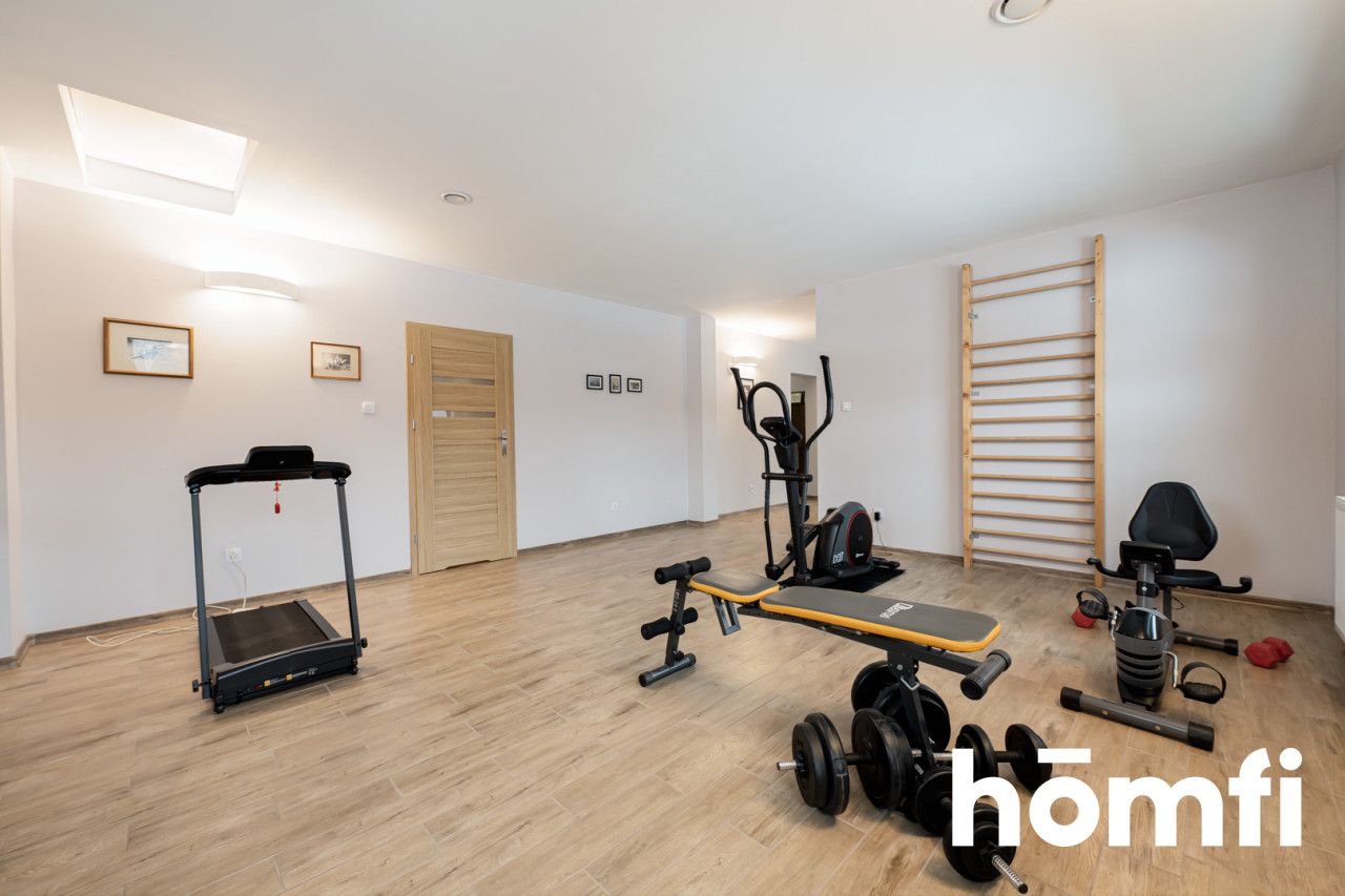 Exceptional Estate with Space for an Equestrian Center - Дім - Продаж - Przysuski, Wieniawa / Koryciska