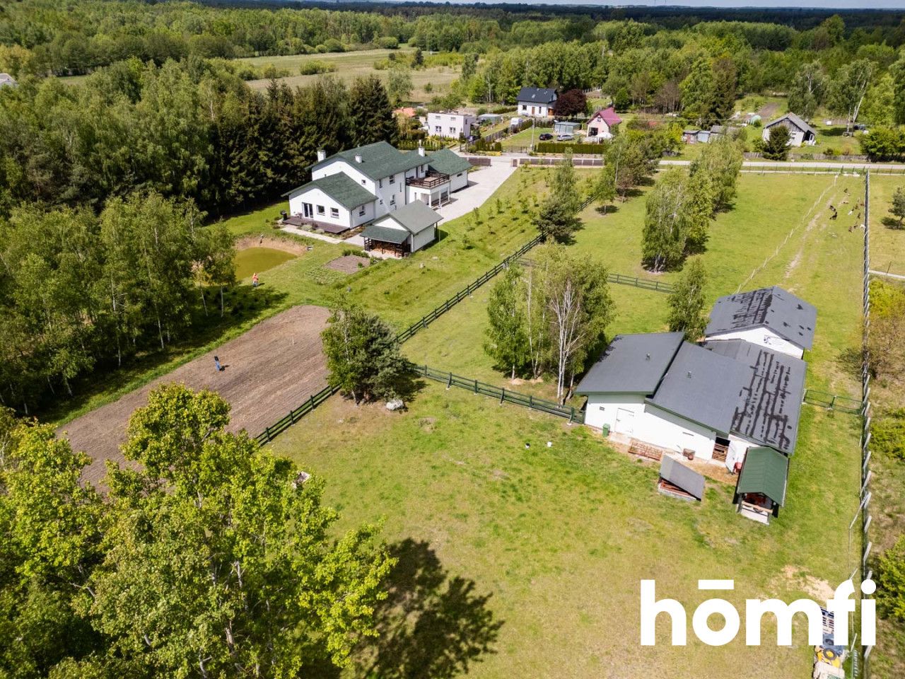 Exceptional Estate with Space for an Equestrian Center - Дім - Продаж - Przysuski, Wieniawa / Koryciska