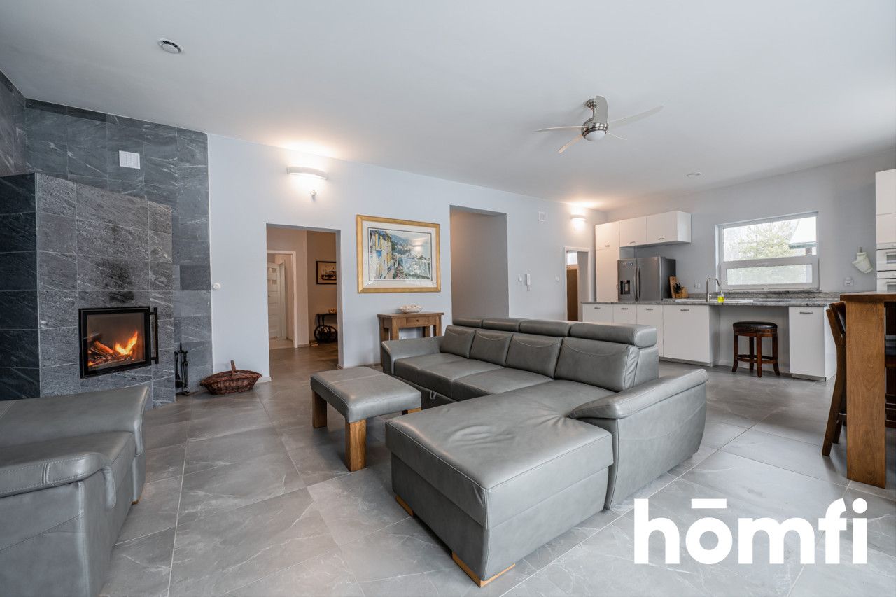 Exceptional Estate with Space for an Equestrian Center - Дім - Продаж - Przysuski, Wieniawa / Koryciska