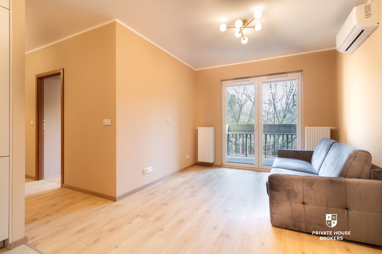 Apartment for sale in perfect location - Stanisława Lema street - 2 or 3 rooms - Apartment - Sale - Kraków, Nowa Huta / Czyżyny