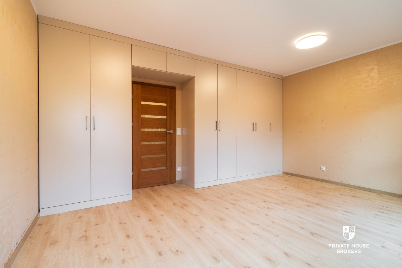 Apartment for sale in perfect location - Stanisława Lema street - 2 or 3 rooms - Apartment - Sale - Kraków, Nowa Huta / Czyżyny