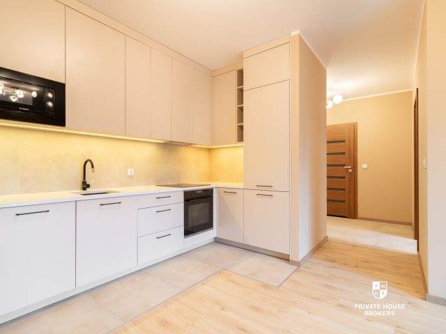 Mieszkanie na sprzedaż w doskonałej lokalizacji - Stanisława Lema - 2 lub 3 pokoje - Mieszkanie - Sprzedaż - Kraków, Nowa Huta / Czyżyny