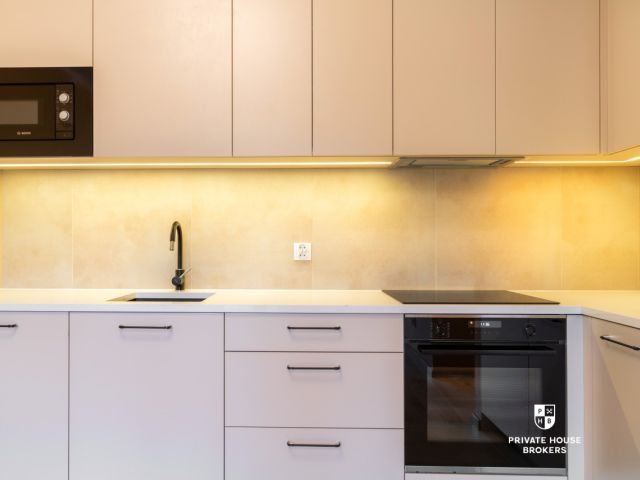 Mieszkanie na sprzedaż w doskonałej lokalizacji - Stanisława Lema - 2 lub 3 pokoje - Mieszkanie - Sprzedaż - Kraków, Nowa Huta / Czyżyny