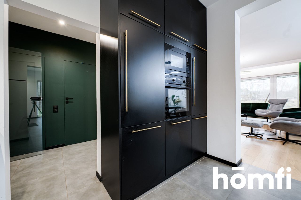 HOUSE WITH ITS OWN WATER 5100M2 OF PRIVATE SPACE - House - Sale - Radom, Długojów Górny