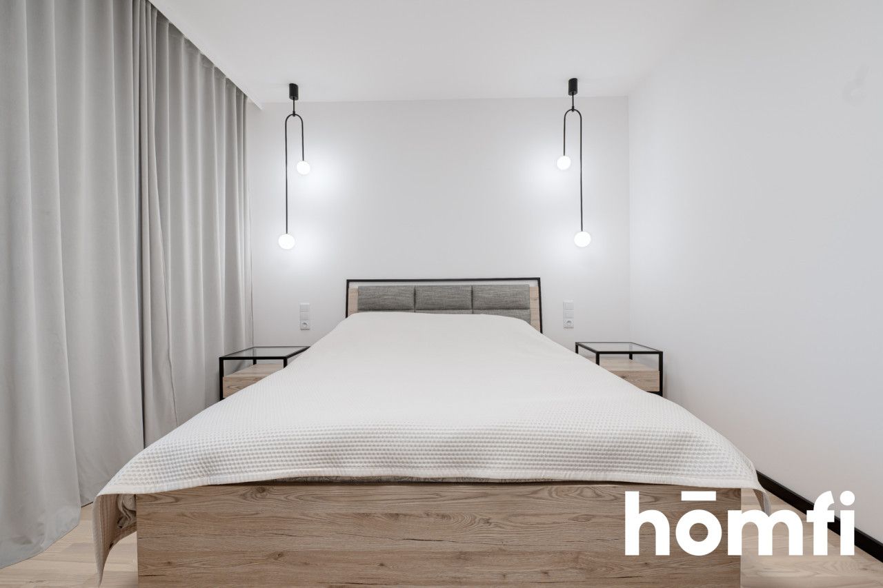 HOUSE WITH ITS OWN WATER 5100M2 OF PRIVATE SPACE - Дім - Продаж - Radom, Długojów Górny