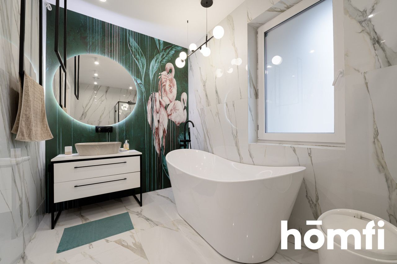 HOUSE WITH ITS OWN WATER 5100M2 OF PRIVATE SPACE - Дім - Продаж - Radom, Długojów Górny