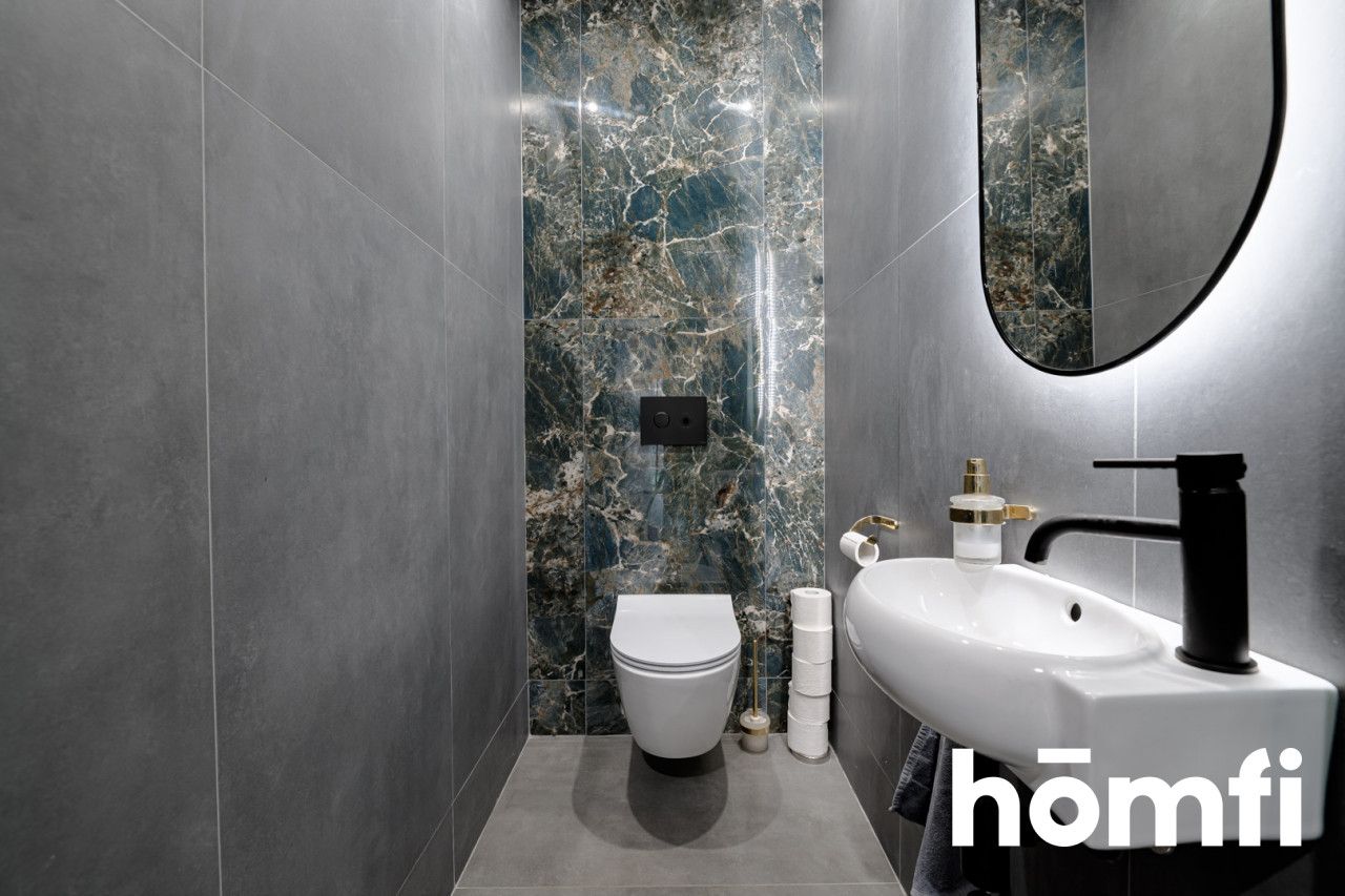 HOUSE WITH ITS OWN WATER 5100M2 OF PRIVATE SPACE - Дім - Продаж - Radom, Długojów Górny