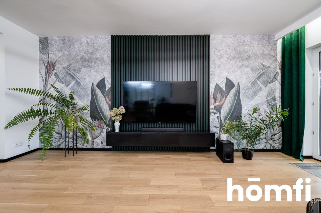 HOUSE WITH ITS OWN WATER 5100M2 OF PRIVATE SPACE - House - Sale - Radom, Długojów Górny