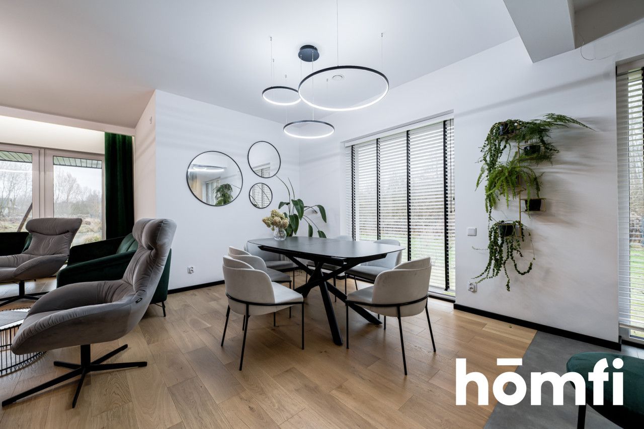 HOUSE WITH ITS OWN WATER 5100M2 OF PRIVATE SPACE - House - Sale - Radom, Długojów Górny