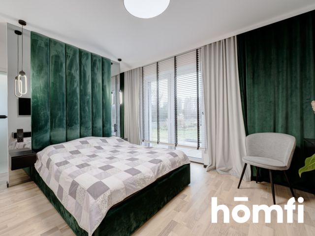 HOUSE WITH ITS OWN WATER 5100M2 OF PRIVATE SPACE - Дім - Продаж - Radom, Długojów Górny