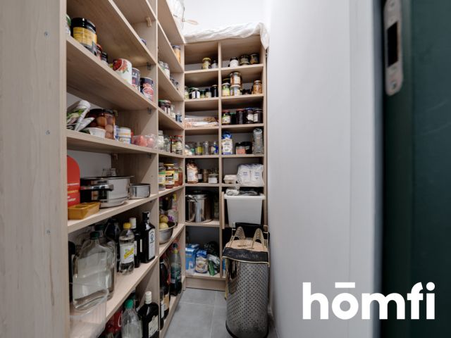 DOM Z WŁASNYM AKWENEM 5100M2 PRYWATNEJ PRZESTRZENI - Dom - Sprzedaż - Radom, Długojów Górny