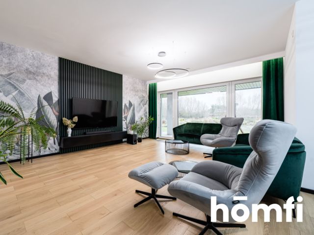 DOM Z WŁASNYM AKWENEM 5100M2 PRYWATNEJ PRZESTRZENI - Dom - Sprzedaż - Radom, Długojów Górny